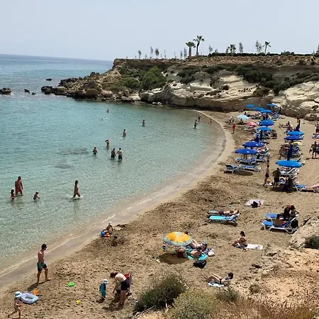 Famagusta Sunshine Paralimni